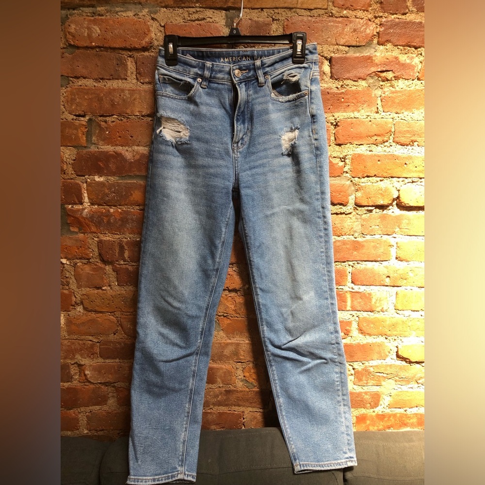 American Eagle Mom Jean